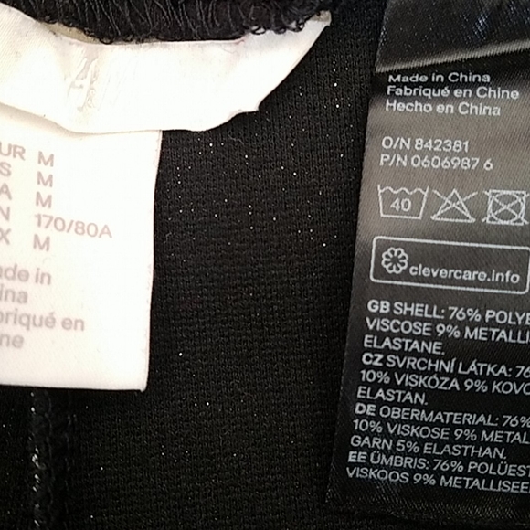 *NWT* Metallic pants - Picture 8 of 10